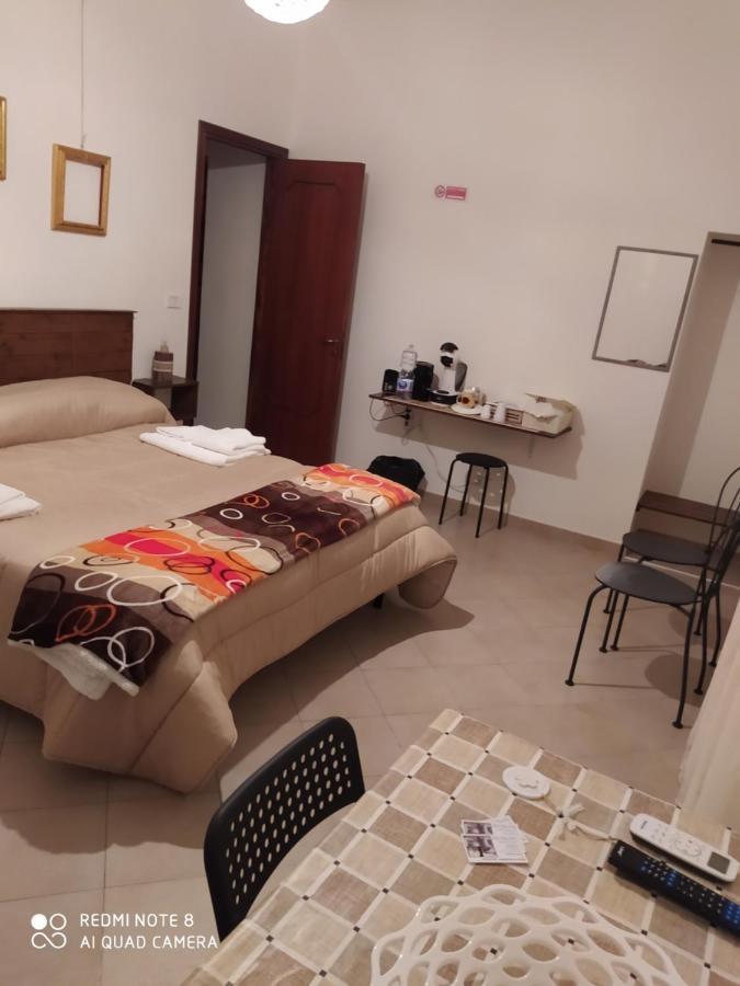 Bed & Breakfast Acquaviva Di Vullo Vincenzo Acquaviva Platani Ngoại thất bức ảnh