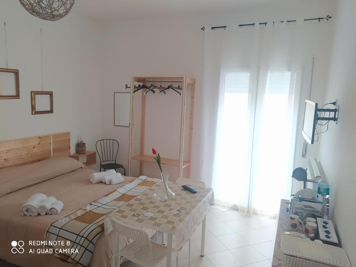 Bed & Breakfast Acquaviva Di Vullo Vincenzo Acquaviva Platani Ngoại thất bức ảnh