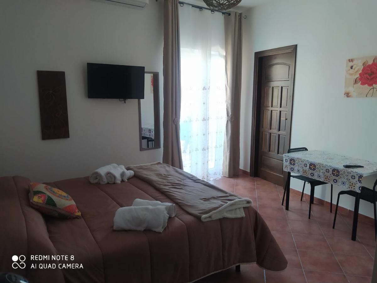 Bed & Breakfast Acquaviva Di Vullo Vincenzo Acquaviva Platani Ngoại thất bức ảnh