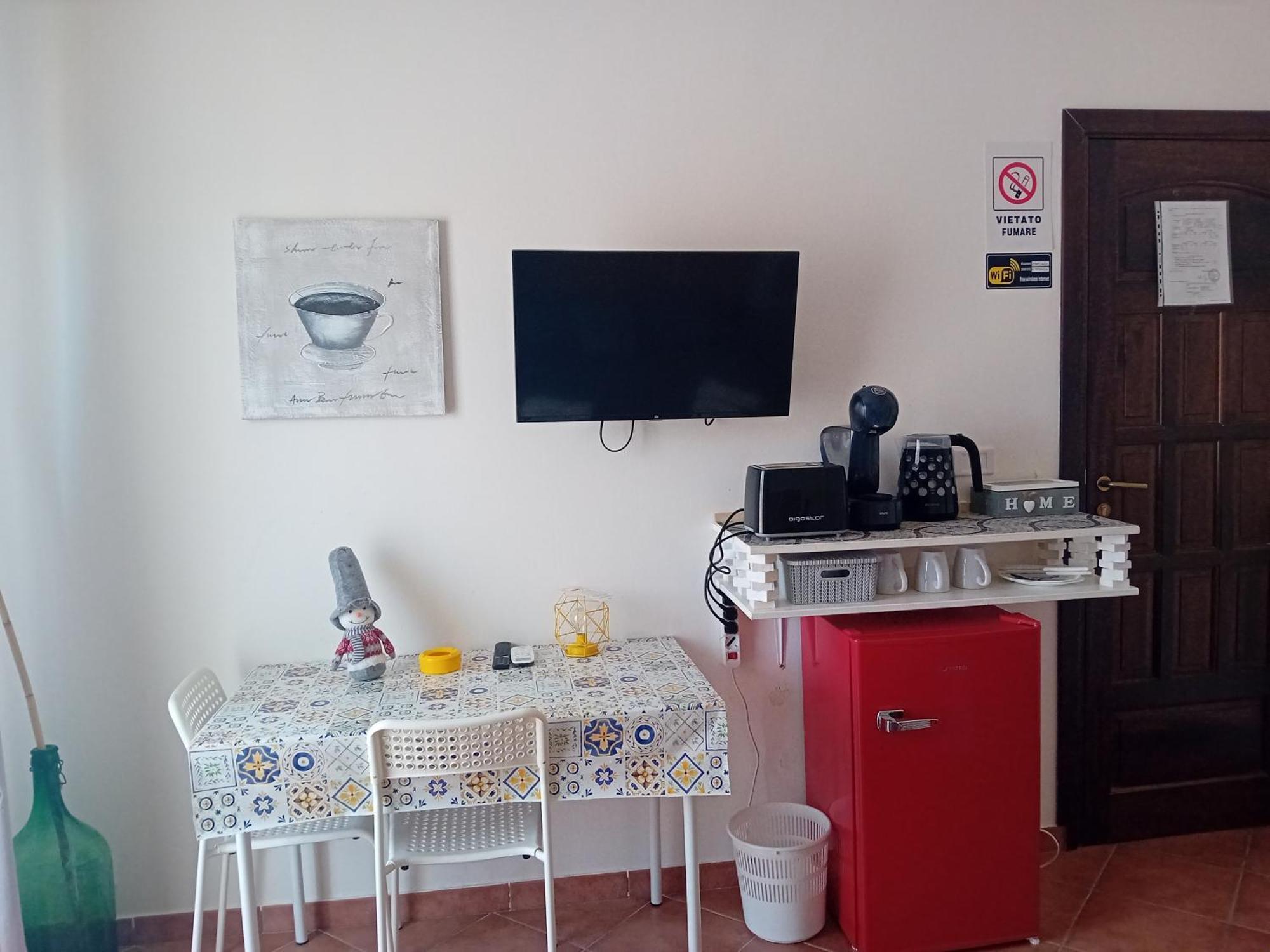 Bed & Breakfast Acquaviva Di Vullo Vincenzo Acquaviva Platani Phòng bức ảnh